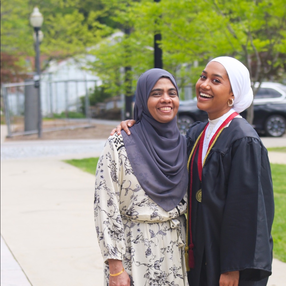 Meet your Posher, Shifa